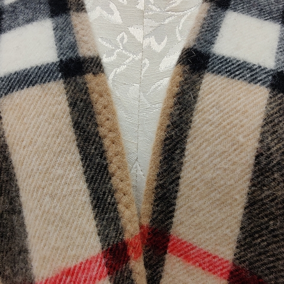 Vintage Highland Home Industries Lambswool Plaid Poncho, Size OS - Picture 4 of 12